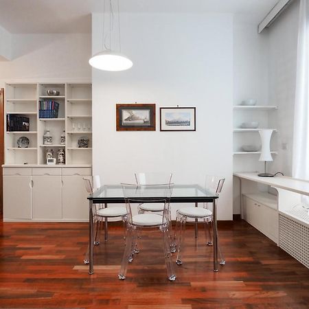 Duomo Luxury Apartment VI Мілан Екстер'єр фото